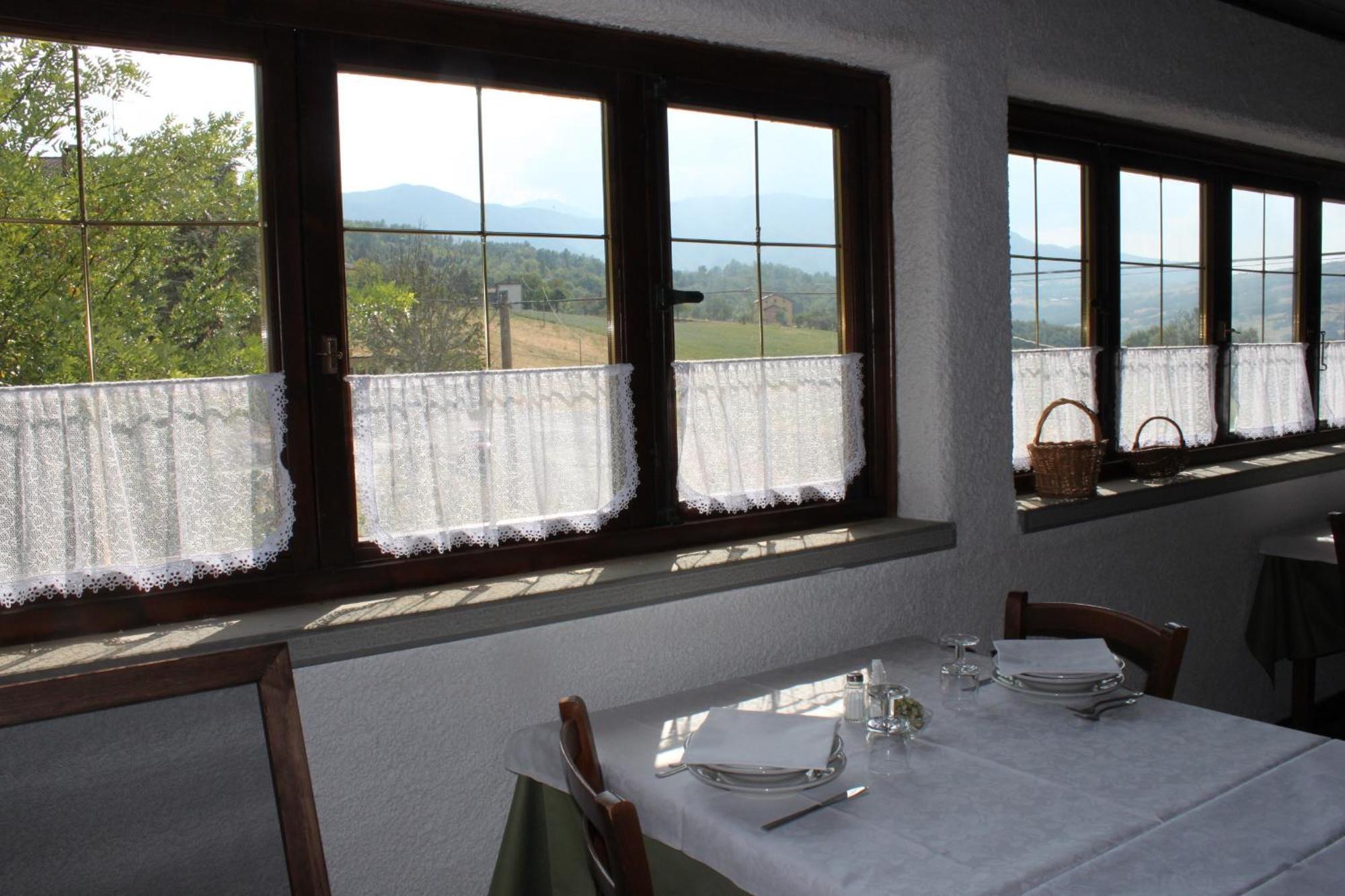 Locanda San Giorgio Sestola Esterno foto